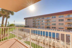 Central Cocoa Beach Condo with View, Steps to Beach!
